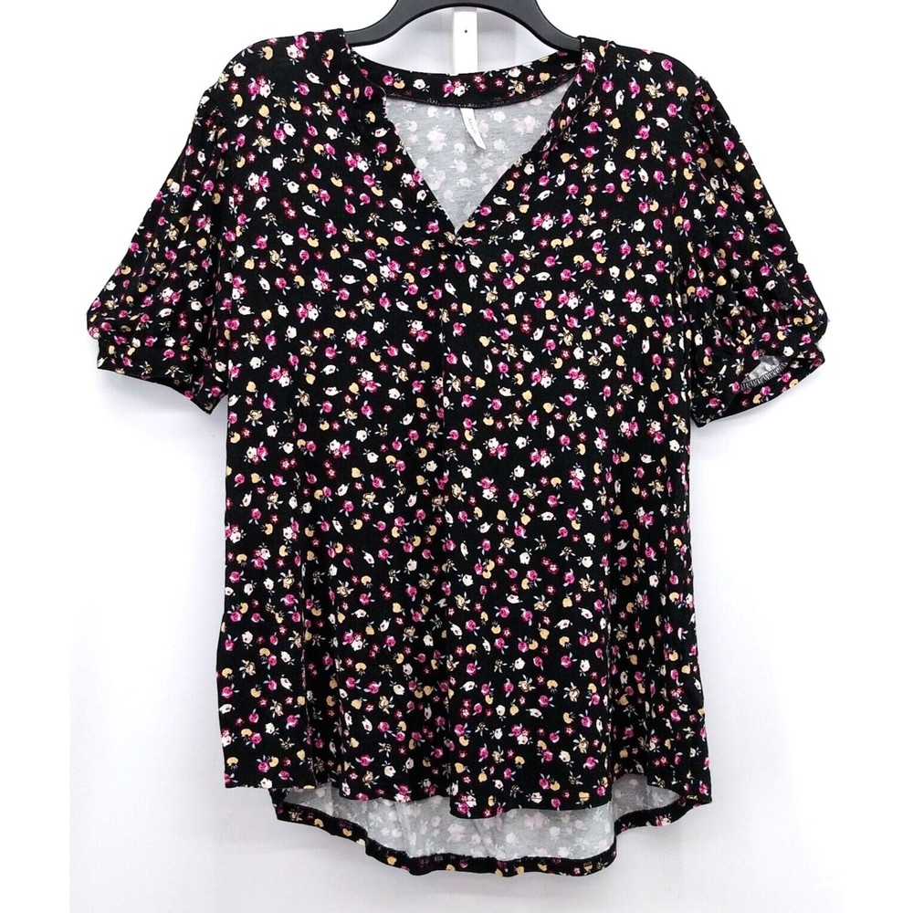 Anyally Shirt Womens Large Black Floral V-Neck Blouse